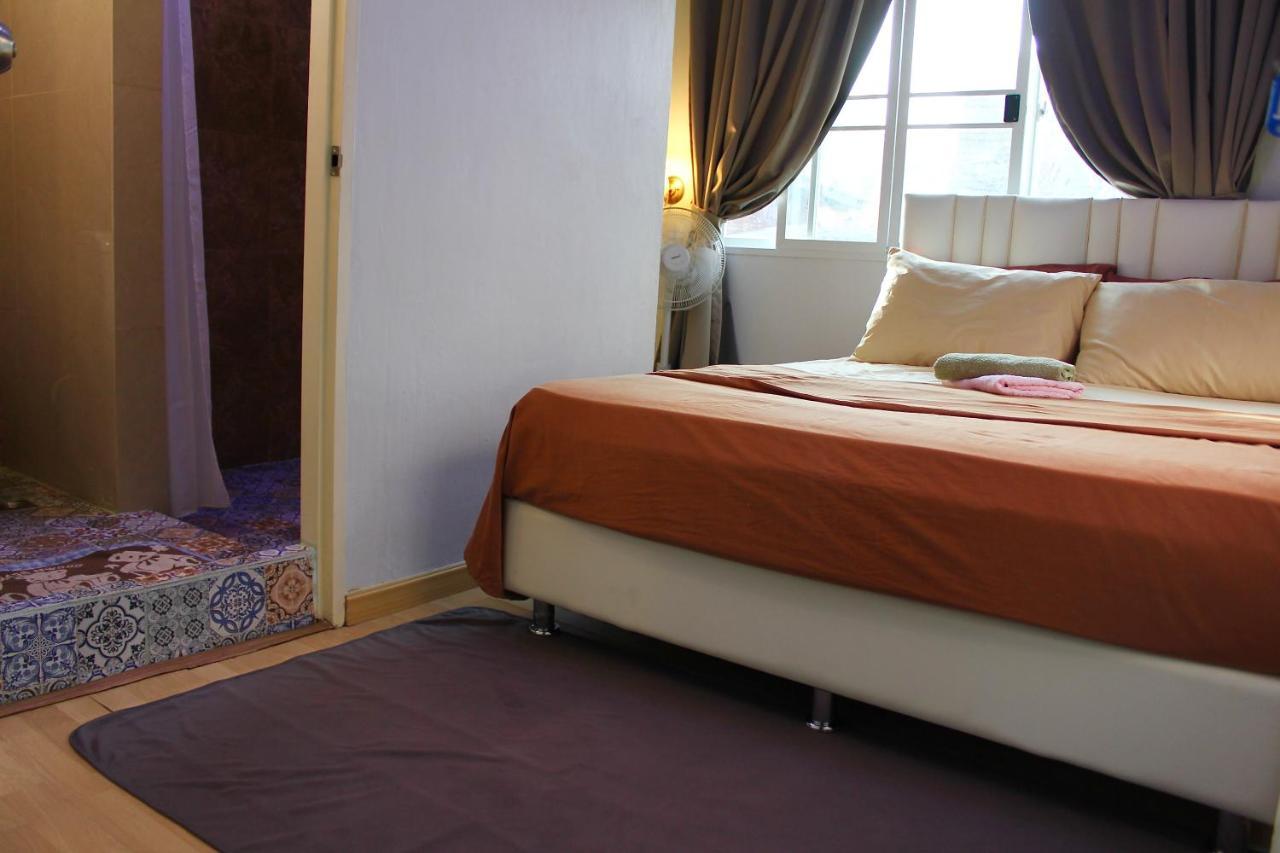 Hotel C U Again à Bangkok Extérieur photo