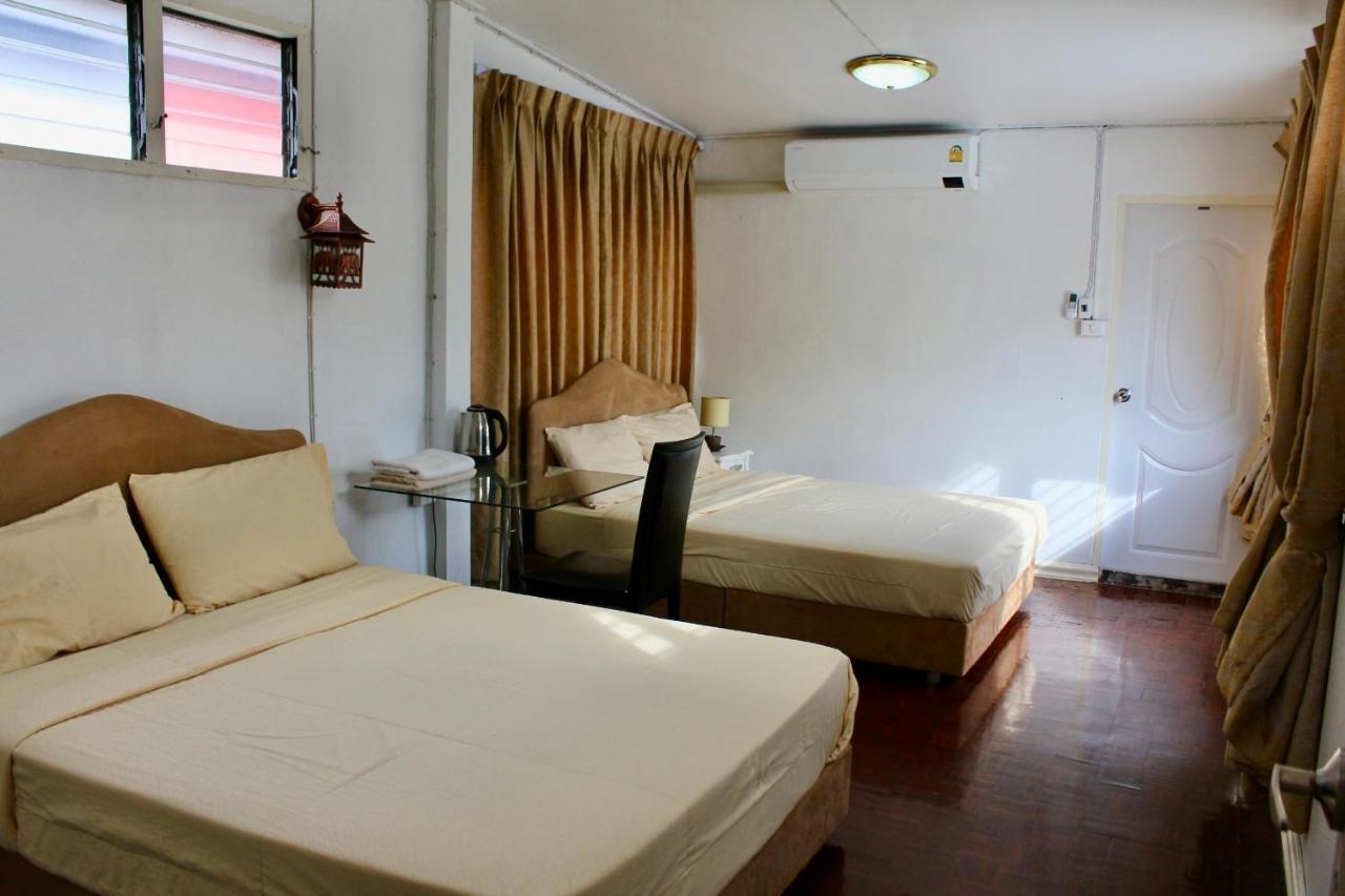 Hotel C U Again à Bangkok Extérieur photo