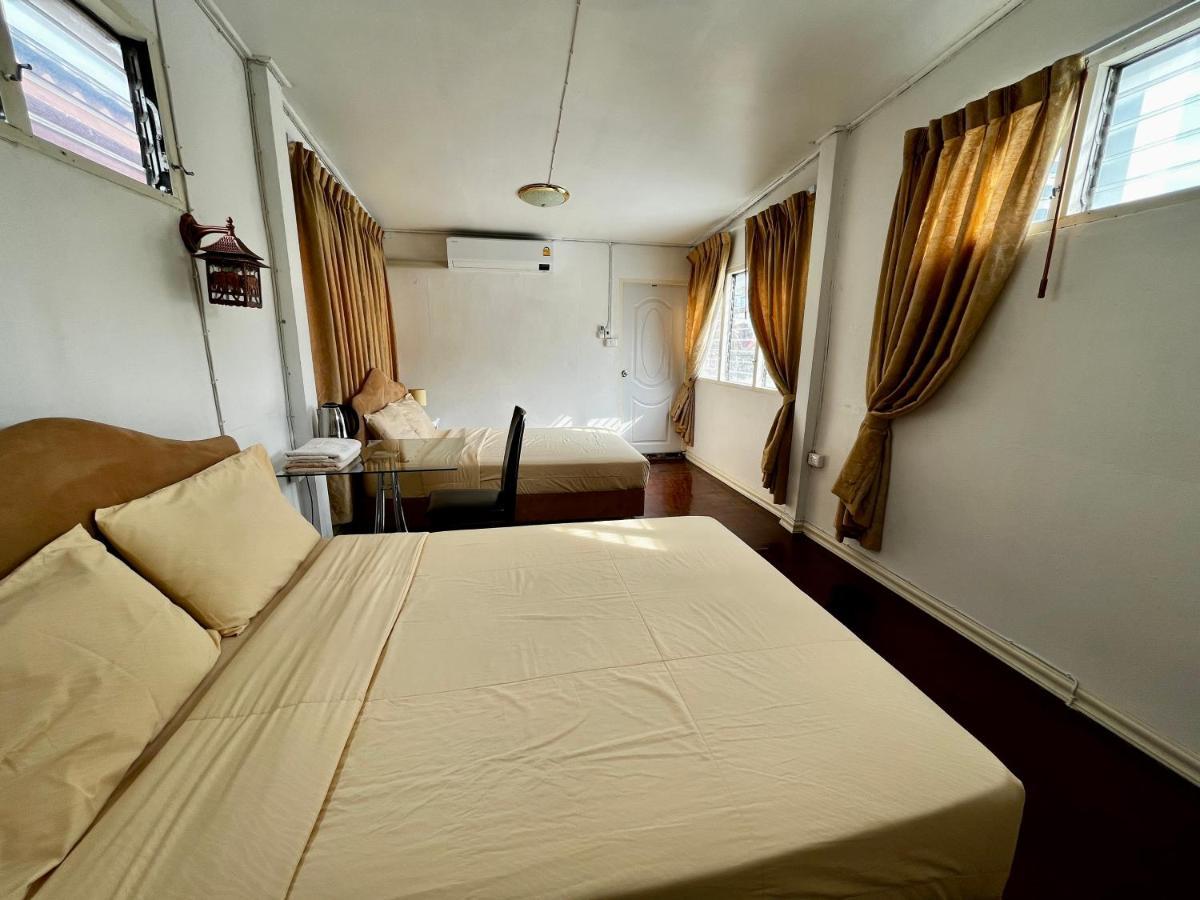 Hotel C U Again à Bangkok Extérieur photo