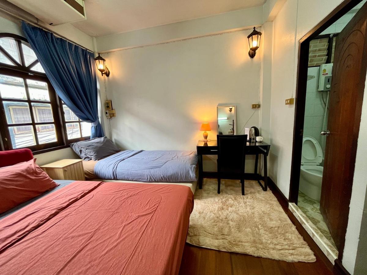 Hotel C U Again à Bangkok Extérieur photo