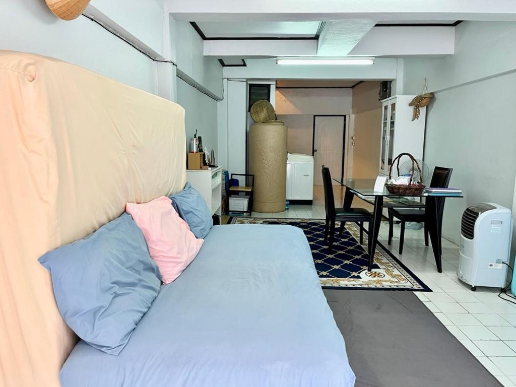 Hotel C U Again à Bangkok Extérieur photo