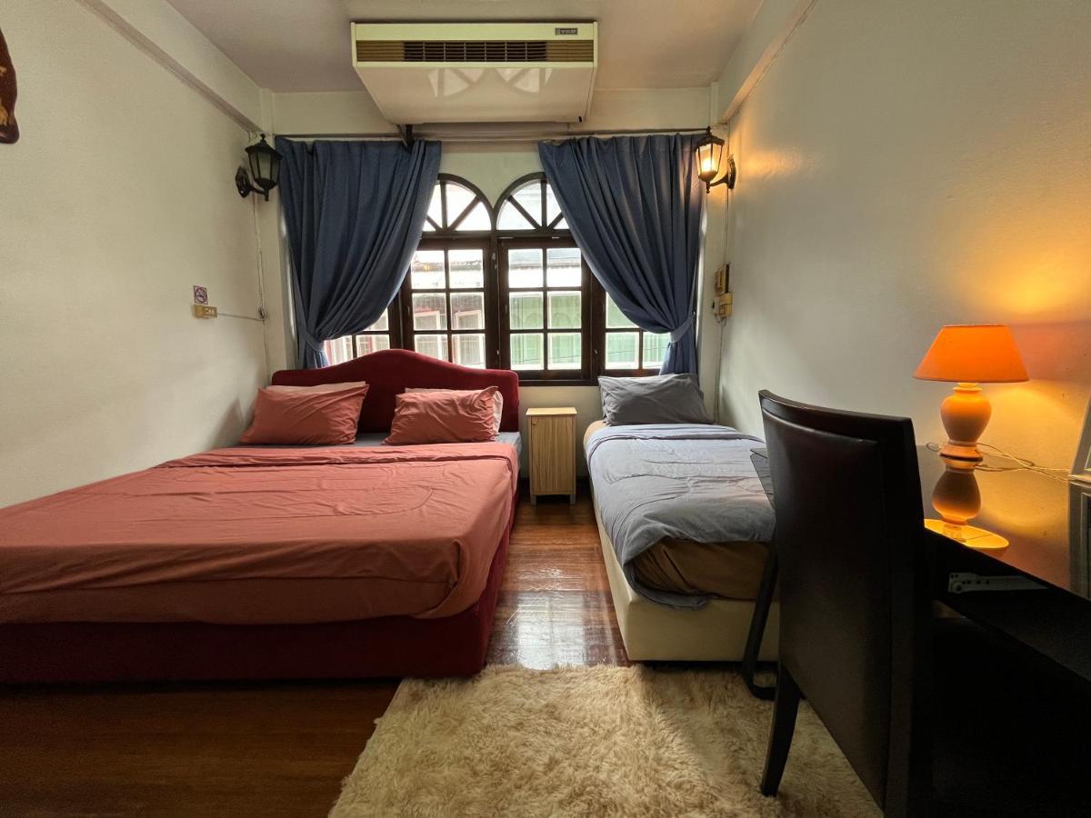 Hotel C U Again à Bangkok Extérieur photo