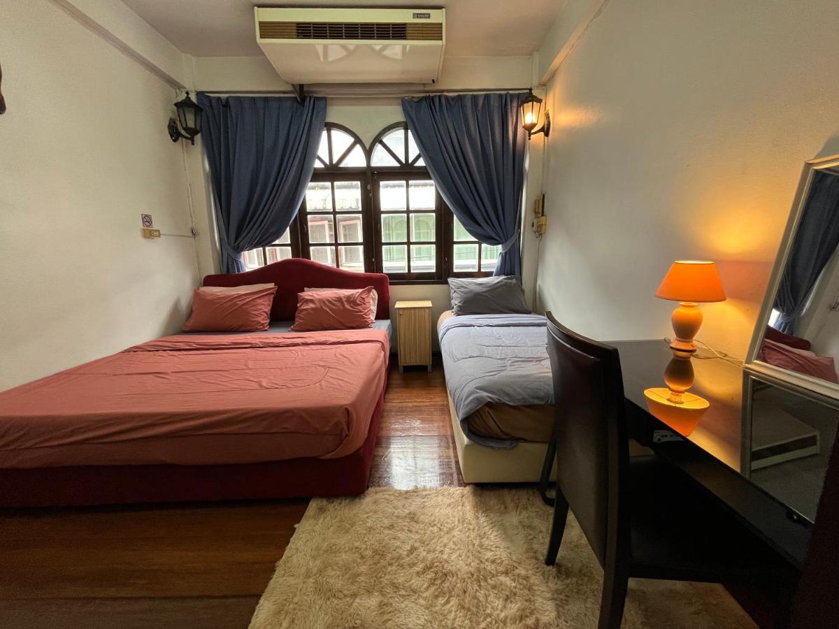 Hotel C U Again à Bangkok Extérieur photo